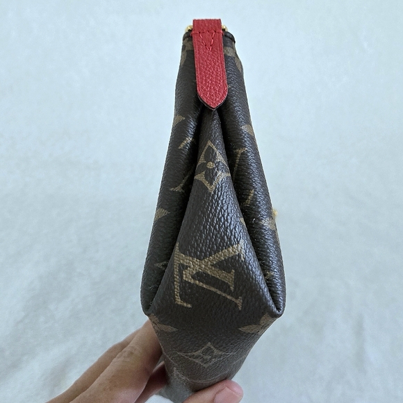 Louis Vuitton Pallas Clutch In Monogram Cerise❤️ - Picture 5 of 16